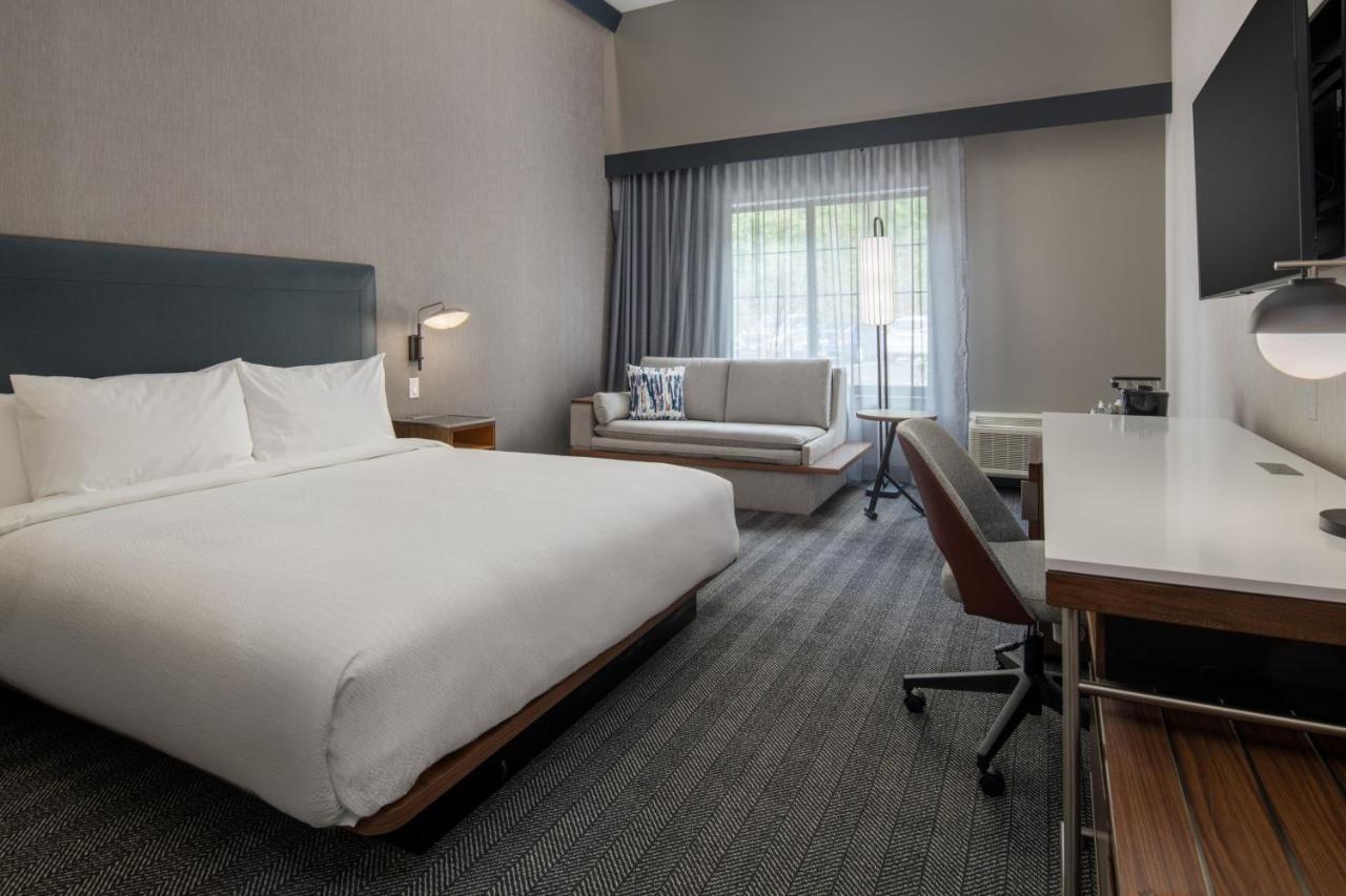 Hotel Courtyard By Marriott Olympia Exteriér fotografie